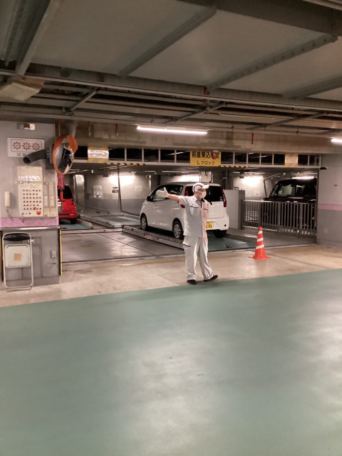 【指定管理】駐車場スタッフ《浜松駅南駐車場》